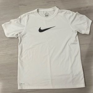 Kids large Nike t-shirt